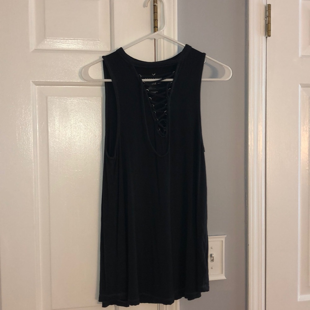 Grayish-blackish tank